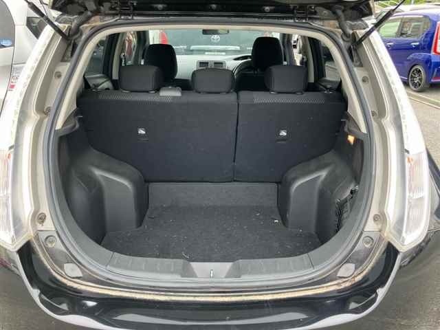 Nissan LEAF 2017 8178241-10