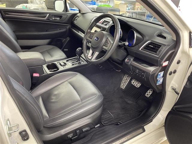 Subaru LEGACY B4 2014 8179021-6