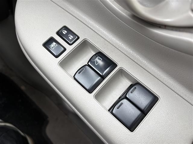 Nissan MARCH 2013 8179082-10