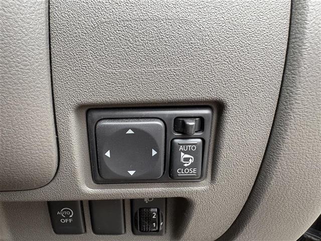 Nissan MARCH 2013 8179082-18
