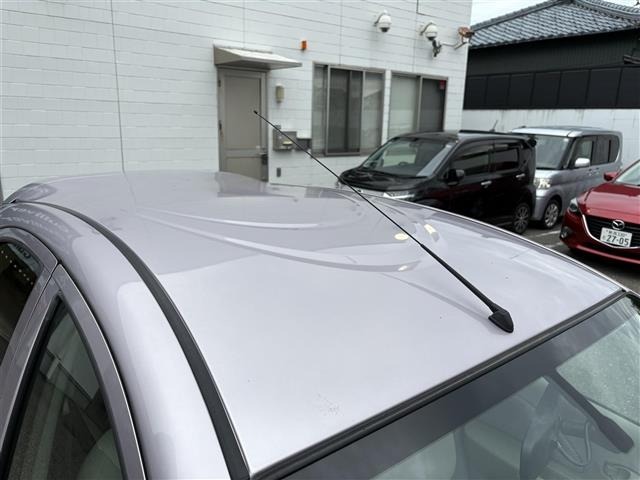 Nissan MARCH 2013 8179082-3