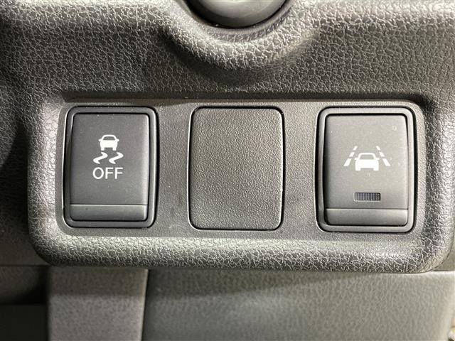 Nissan NOTE 2015 8178899-18
