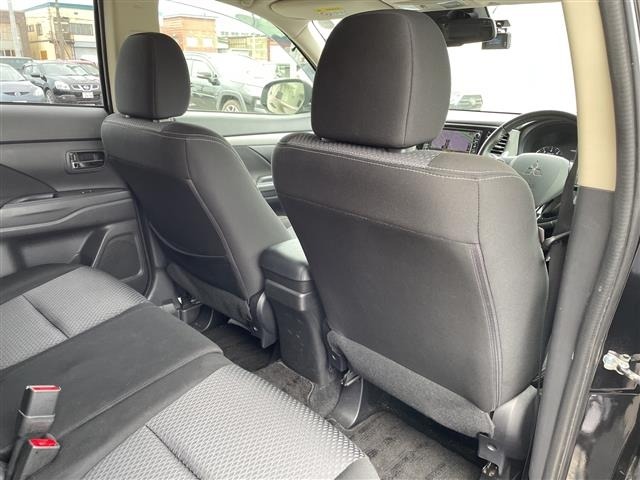 Mitsubishi OUTLANDER 2018 8178757-2