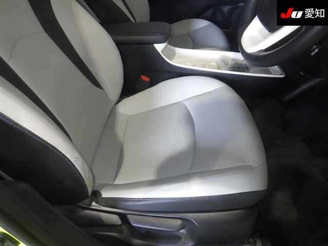 Toyota PRIUS 2016 8175654-6