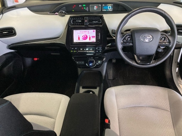 Toyota PRIUS 2019 8175699-3
