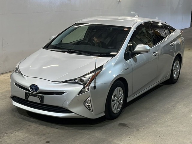 Toyota PRIUS 2017 8175700-0