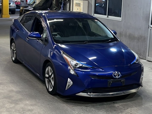 Toyota PRIUS 2016 8175710-4