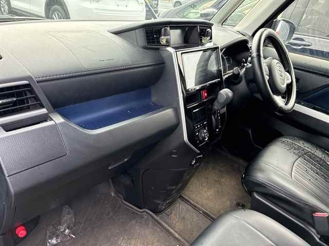 Toyota ROOMY 2019 8176021-3