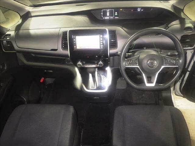 Nissan SERENA 2018 8177807-3