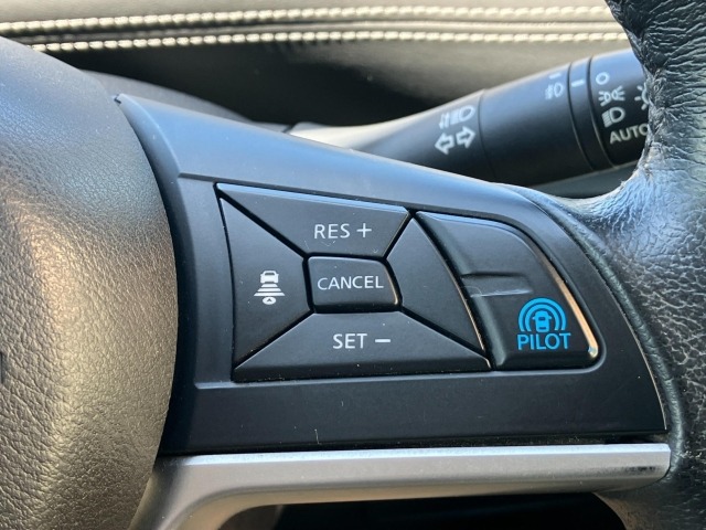 Nissan SERENA 2016 8177822-27
