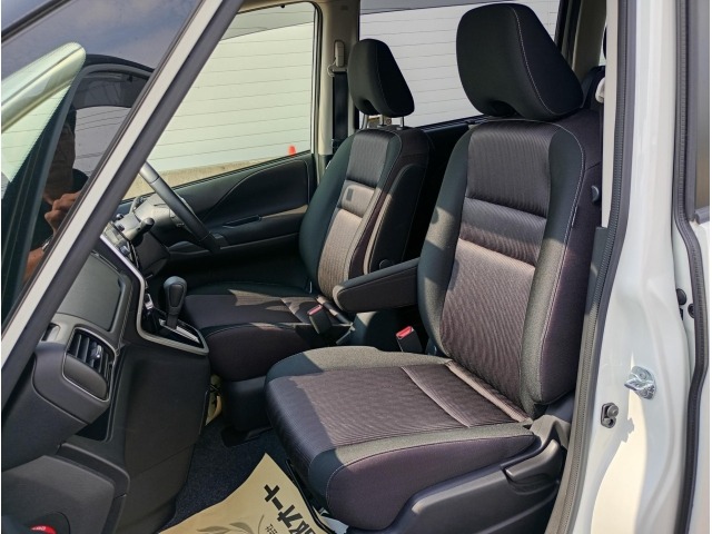 Nissan SERENA 2017 8177825-16