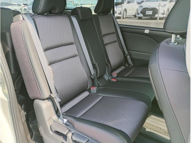 Nissan SERENA 2017 8177825-18