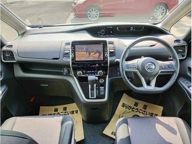 Nissan SERENA 2017 8177825-2