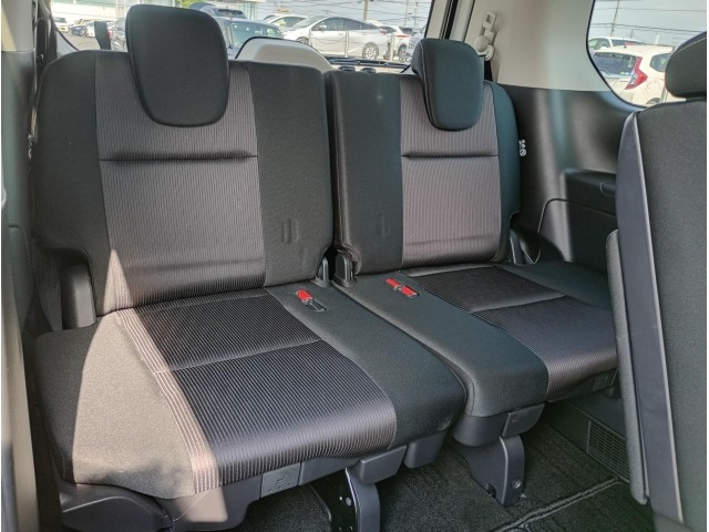 Nissan SERENA 2017 8177825-22