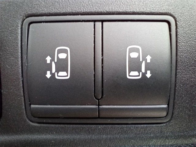 Nissan SERENA 2017 8177825-25