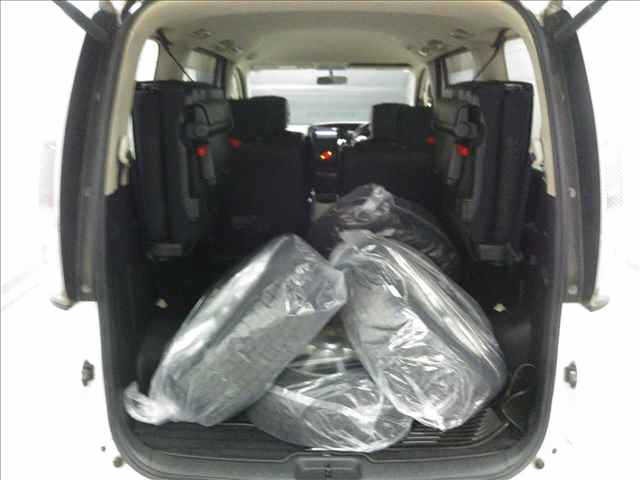 Nissan SERENA 2009 8177856-7