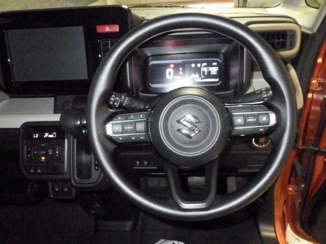 Suzuki SPACIA 2025 8178218-4