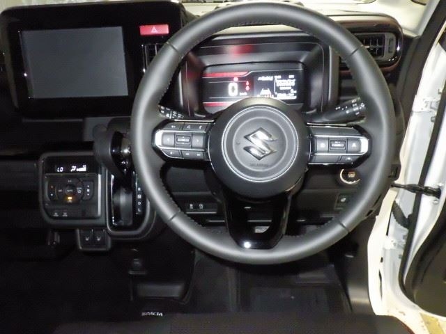 Suzuki SPACIA 2025 8178219-4