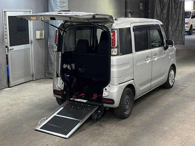 Suzuki SPACIA 2019 8178288-5
