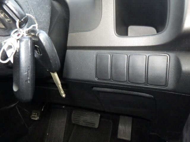 Honda STREAM 2006 8178706-6