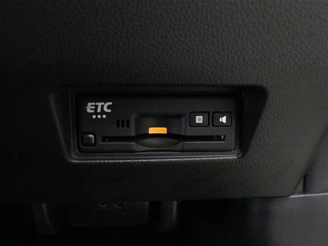 Suzuki SWIFT 2021 8177487-5