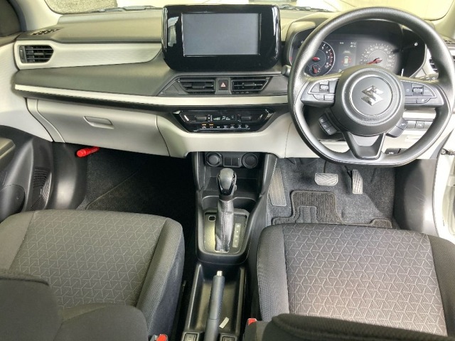 Suzuki SWIFT 2024 8177495-4