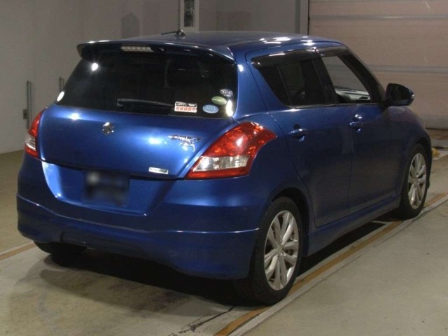 Suzuki SWIFT 2015 8177593-1