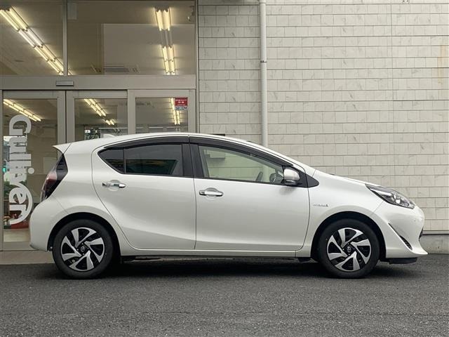 Toyota AQUA 2019 8192034-21