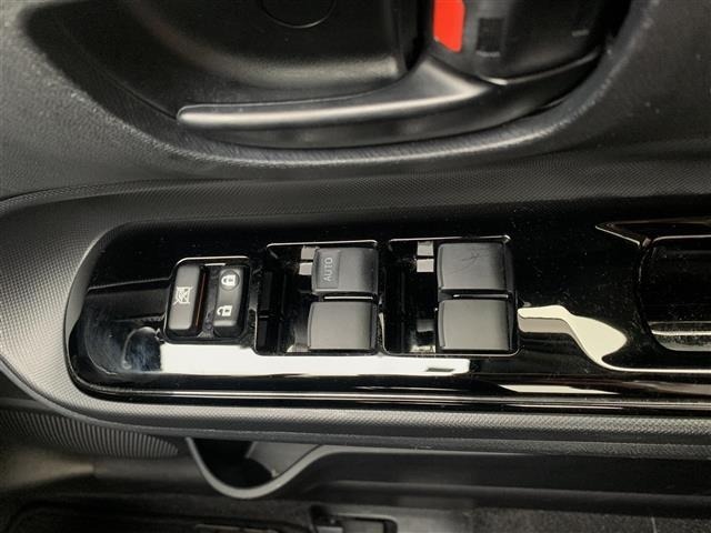 Toyota AQUA 2019 8192034-22