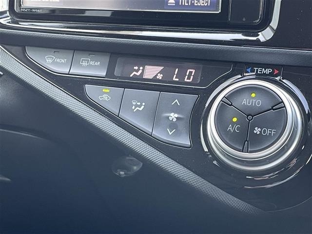 Toyota AQUA 2016 8192202-3