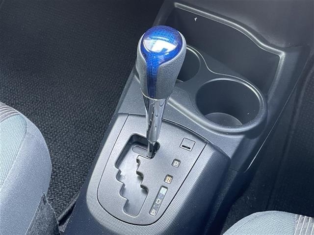 Toyota AQUA 2016 8192202-5