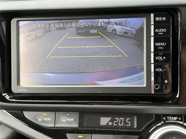 Toyota AQUA 2015 8192203-19
