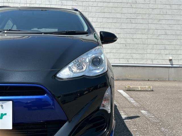 Toyota AQUA 2015 8192210-13