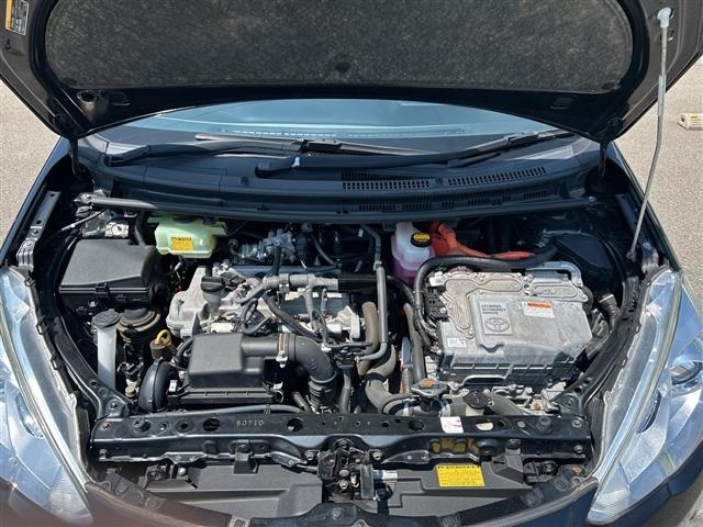 Toyota AQUA 2015 8192210-40