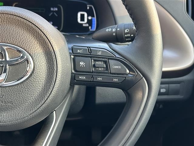 Toyota AQUA 2024 8192211-1
