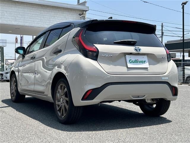 Toyota AQUA 2024 8192211-13