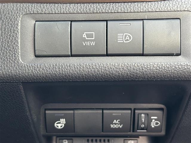 Toyota AQUA 2024 8192211-17