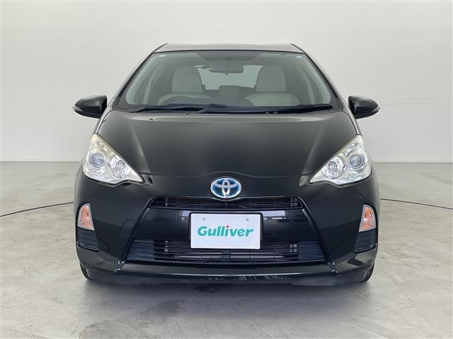 Toyota AQUA 2015 8192218-20