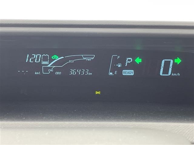 Toyota AQUA 2015 8192218-7