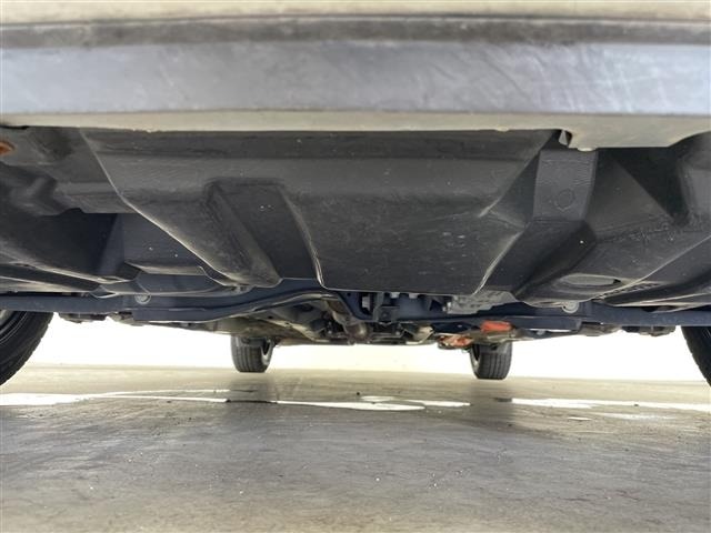 Toyota AQUA 2017 8192228-13