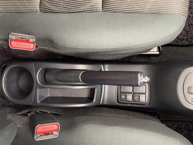 Toyota AQUA 2017 8192228-2