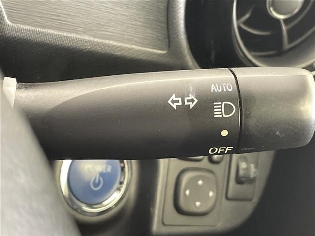 Toyota AQUA 2017 8192228-5