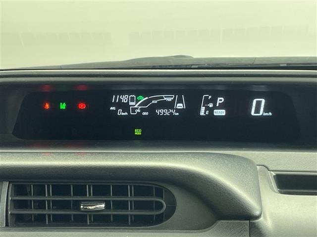 Toyota AQUA 2017 8192228-7