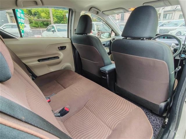 Toyota AQUA 2012 8192230-12