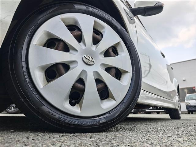Toyota AQUA 2012 8192230-22