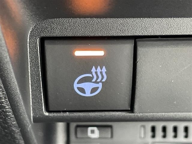 Toyota AQUA 2024 8192231-1