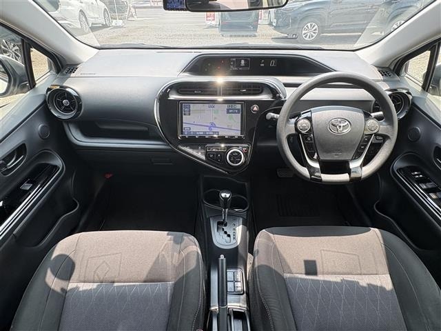 Toyota AQUA 2021 8192234-14