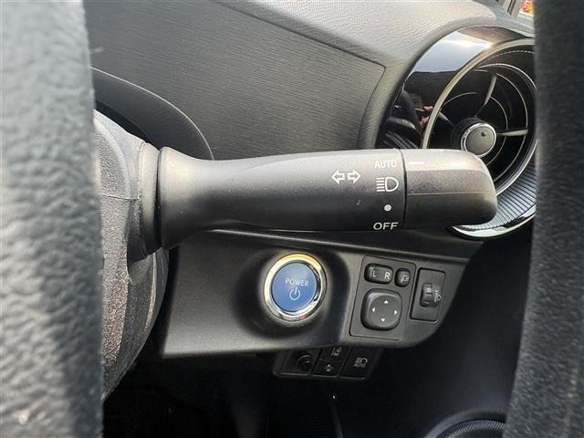 Toyota AQUA 2021 8192234-5