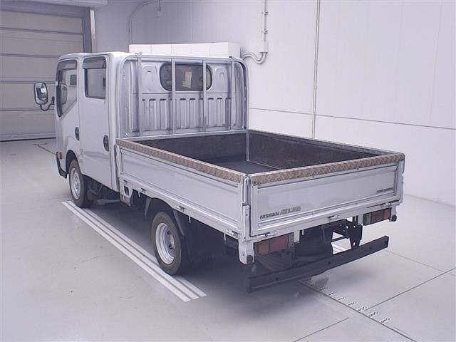 Nissan ATLAS 2013 8189745-1