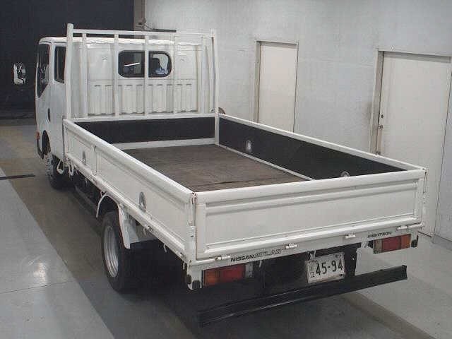 Nissan ATLAS 2011 8189747-1